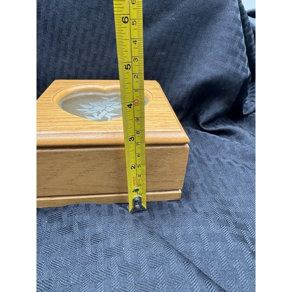 Vintage Wood 4 Compartment Jewelry Box W/Ring Holder & Etched Glass Heart Window